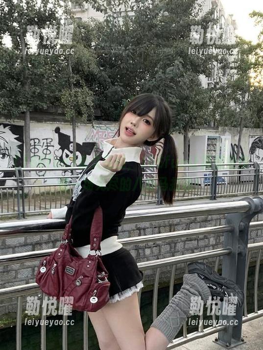 永久在线，166fun让我感觉仿佛一场无尽的八卦马拉松！