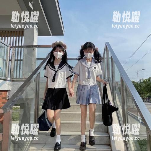 翻开166run网页，脑海里就像放了一场热热闹闹的派对，太疯狂了！