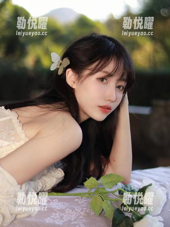 记得当年收藏过“www..51”的尴尬，一股中二气息扑面而来！