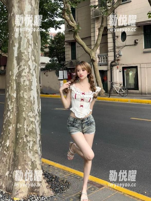 找到“51吃瓜”的神秘线路，结果只是一串乱码，怎么说呢…
