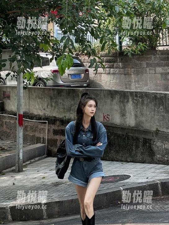 听说唐山花店的瓜越流越远，赶快下载“51吃瓜”跟上节奏！