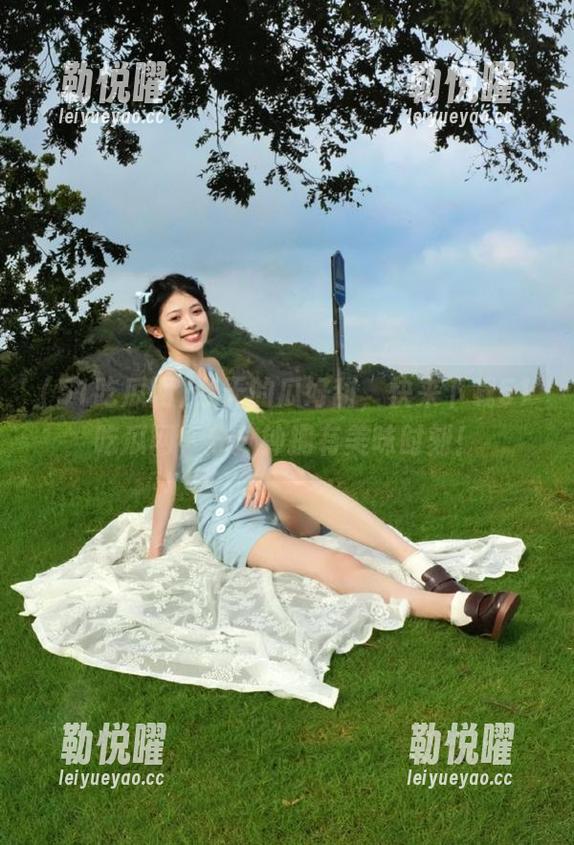 今天的瓜好甜，快来下载51吃瓜网，分分钟拥有美味时刻！