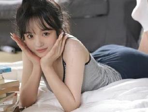 今天的最新黑料都在51黑料网，简直让人眼前一亮！