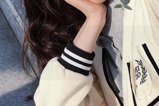 别说我没提醒你，“52cg”那个链接能让无数单身狗心碎。