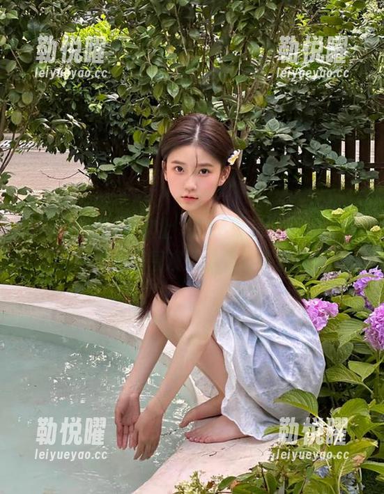 每次上“718娱乐”网站，都是一次追踪围观深海的间谍活动！