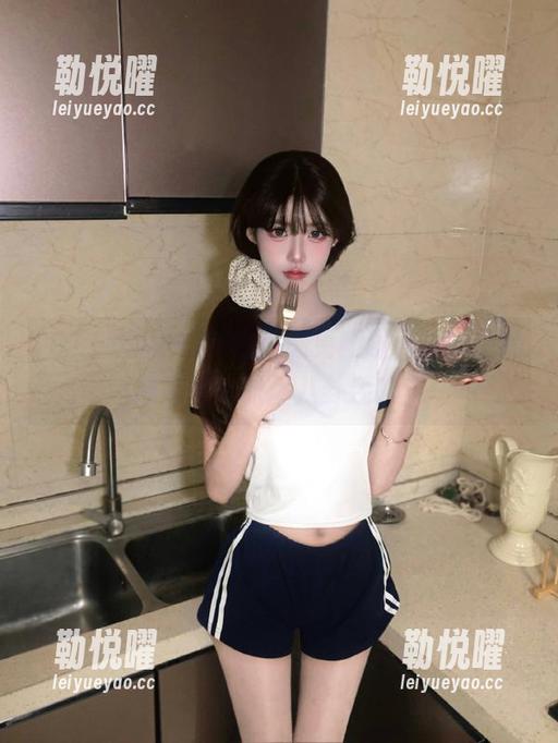 911吃瓜又更新啦，刚出锅的热搜简直比职场八卦还呛人。