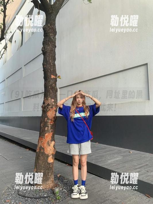狠狠一口91吃瓜，网址里的黑料也太绝了吧！想吃就来！