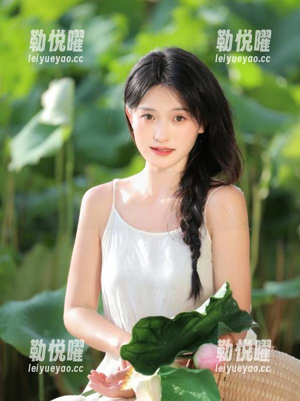 91吃瓜中心苹果版，不小心被吸引进去，眼睛都舍不得移开。