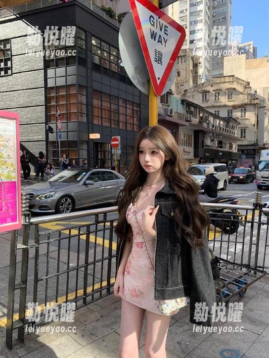 打开91黑料社区传送门，进来就像走进八卦的天堂，放心，绝对不收费哦！