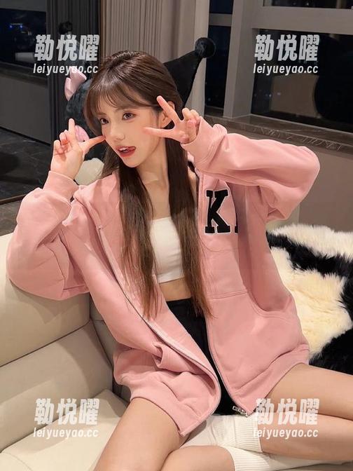 cg网在线：吃瓜模式全开，智商掉线中！