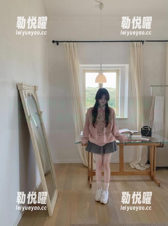 听说“heiliao.su”苹果版又上线新瓜，期待得心都要跳得飞起来！