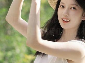 咱这“hl155.ccm”入口，进去后再来个十秒量，微信红包雨是不是容易中？