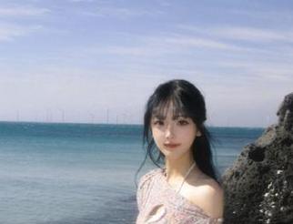 讨厌又期待，“hlw”再一次更新，吃瓜时间到。
