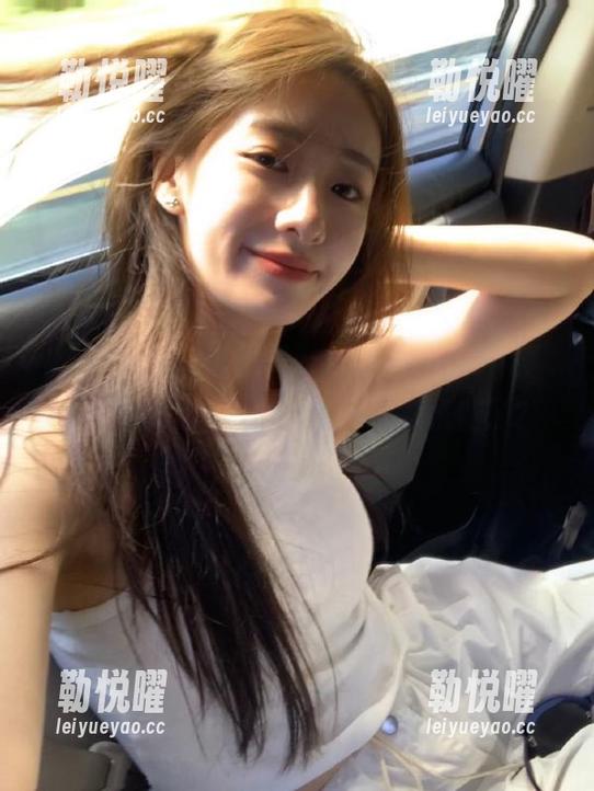 登陆“www.51cg.cim”，越看越想下载，我是不是被洗脑了？