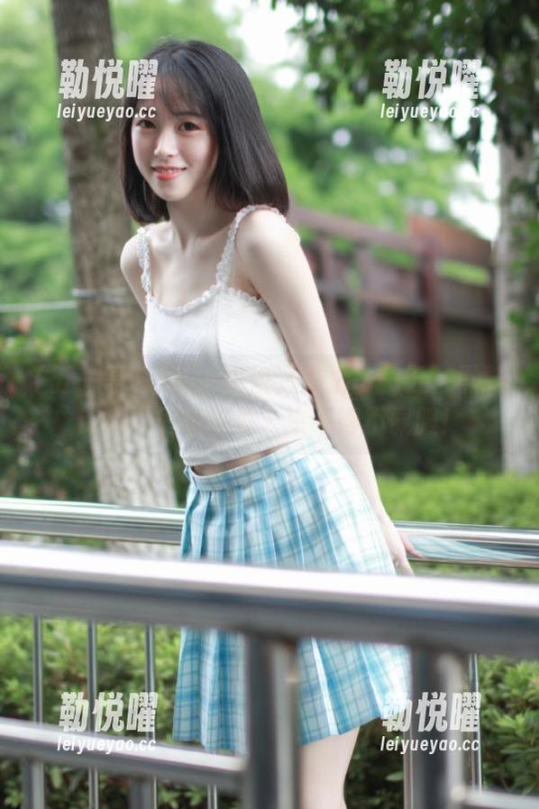 从小姐姐到奶奶——五一黑料传送门里的反差人生不得不佩服！