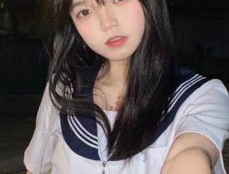 噢，今晚的八卦通过“今日吃瓜51”诱惑了我，收藏后再慢慢咀嚼。