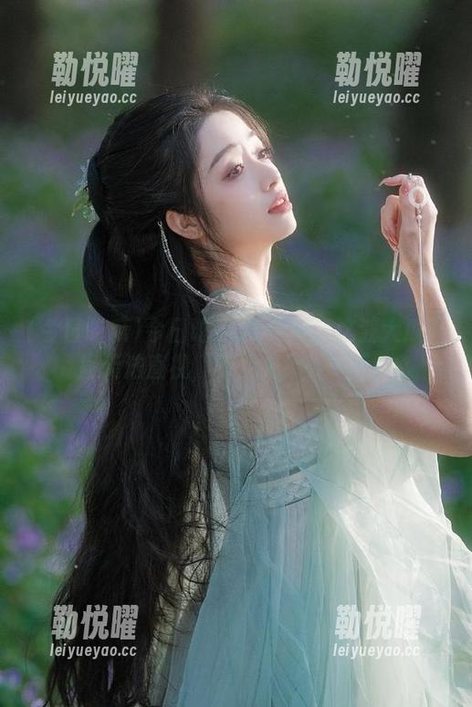 今日吃瓜51更新：这波大瓜简直无法直视，快点来感受一下！