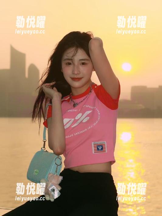 冲哥黑料正能量发布：1080P，瓜虽美，但你别太沉迷啊！