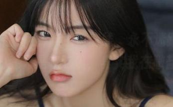 吃瓜最前线，永不迷路！你以为我只是在吃瓜，其实我在撒盐～