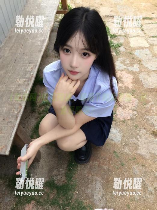 吃瓜网站，朝阳下的瓜更甜…还是更酸啊？