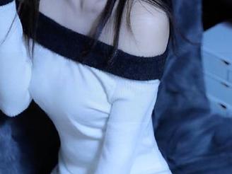 吃瓜网t7wcc首页今日推荐——最适合邓紫棋和90后扎染回潮的衣服？