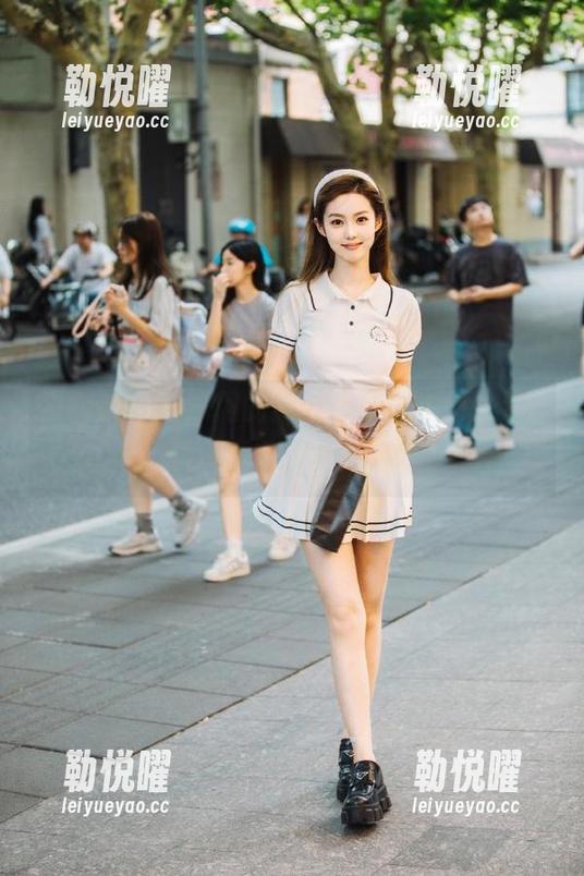 吃瓜网的iosapp实测：一点小问题，瓜友赶紧来铲除！