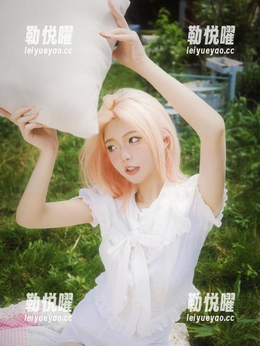 求求你们，快告诉我吃瓜网的app地址吧，今天我想专业吃瓜！