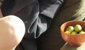 吃瓜网t7wcc的首页，让我突然想起了夏天和解不开的心结。