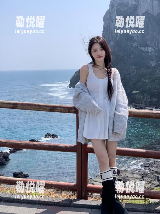“吃瓜黑料”免费在线，耸动你的心，耍姨太太从未如此简单！