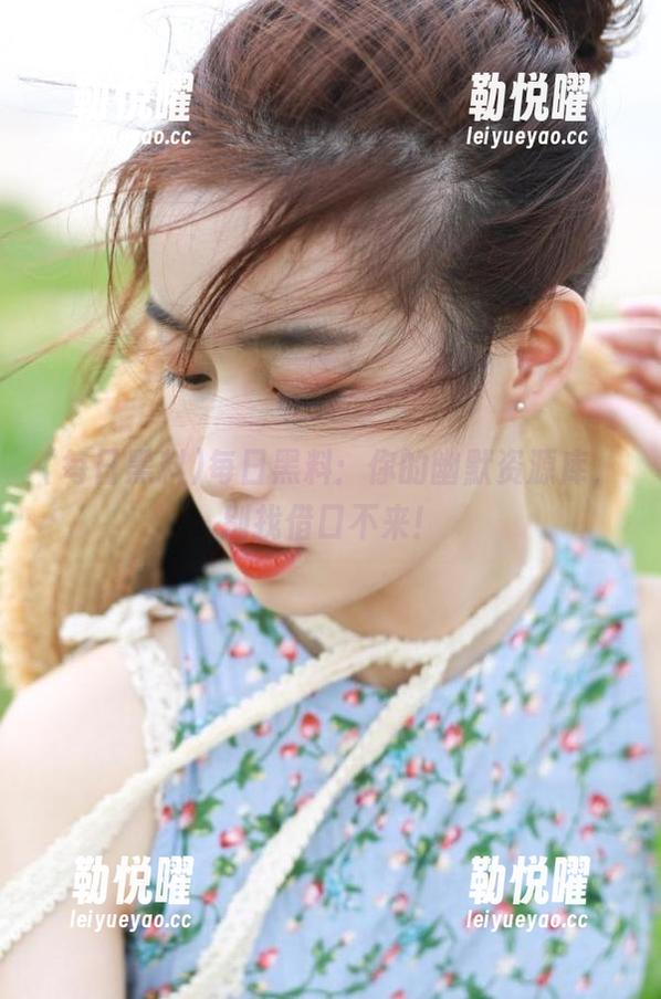 每日黑料：你的幽默资源库，别找借口不来！