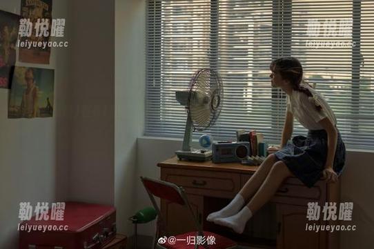 在51热门黑料的ios里，瓜从未如此诱人，今晚的选择是…
