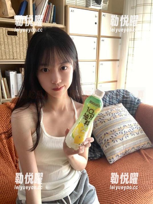 瞬间被网曝吃瓜app带走，真实与虚幻的边界到底在哪里？
