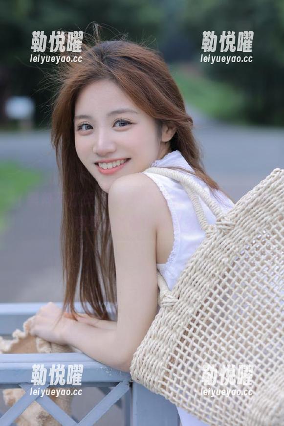 在黑料不打烊下载后，在线观看随时随地的感受。