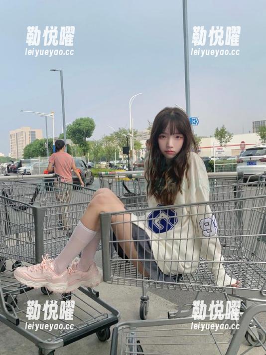 “黑料不打烊”：永久在线的吃瓜速递，反正闲着也是闲着！