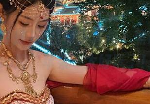 入口即是真相，黑料不打烊so的‘苹果’太好玩了！