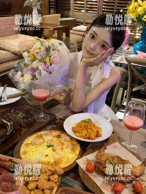 “黑料不打烊zztt18”网站：我就问你，这瓜是吃还是不吃？