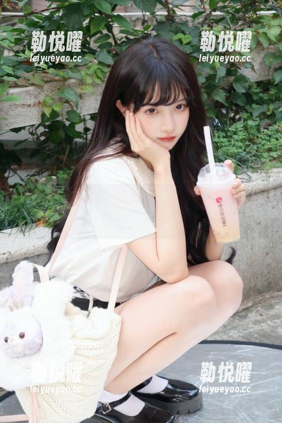 在线冲浪“黑料不打烊”，越看越觉得这瓜真可以买！