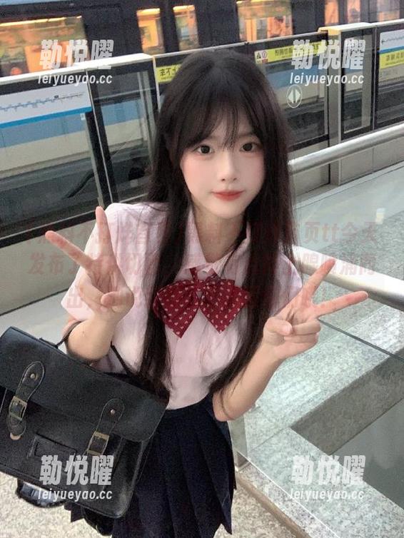 黑料不打烊首页tt今天发布了特供切面，感觉有点肾上腺喷涌而出，别说我提前不提醒你们哦！