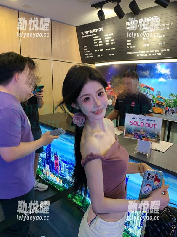 居家健身必备，下载黑料不重样zzzttt，让你在八卦中锻炼心态！