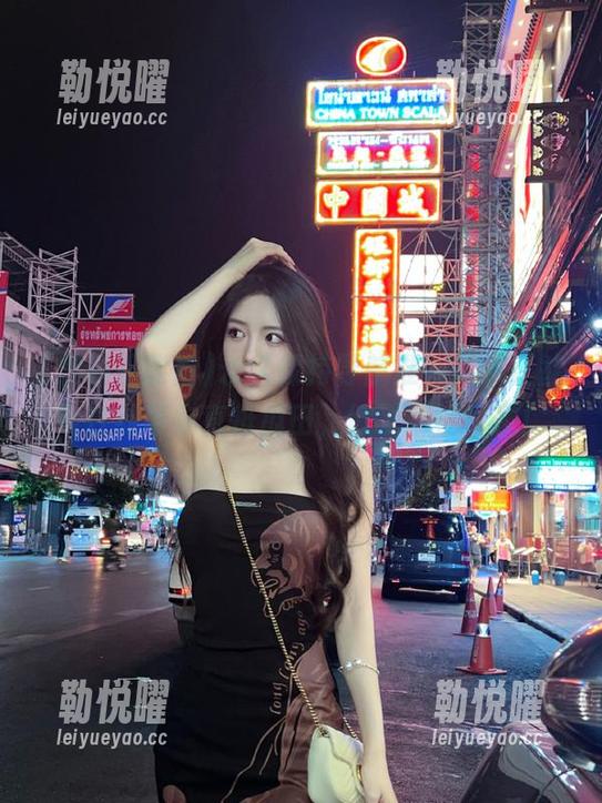 永久保持导航准，黑料正能量在线带你直抵瓜田，偏了就怪你了！