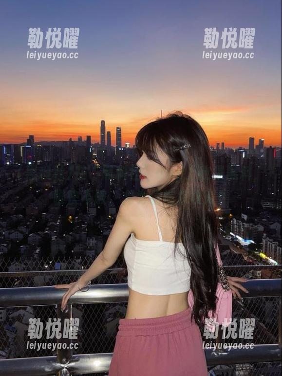 在“黑料社”app上收集黑料，唯快不破，尤为值得你收藏！