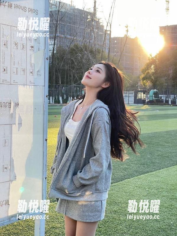 黑料网网址：你敢来吗？小心一进去就出不来了哦！