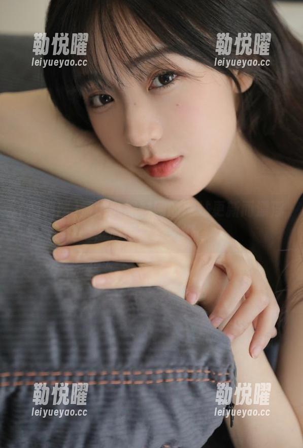 情绪随黑料网的网站更新而漂浮，心情复杂又好奇