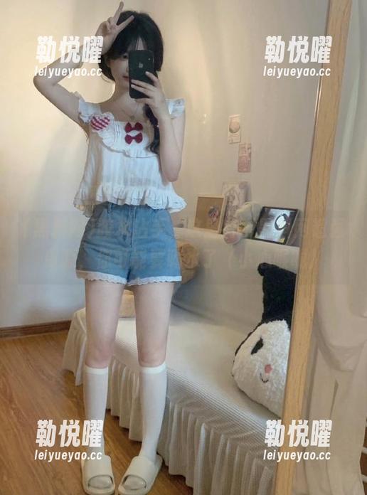 胶水沾手，这里有hl黑料网超强资源，你可能要喝水了（小心喉咙）