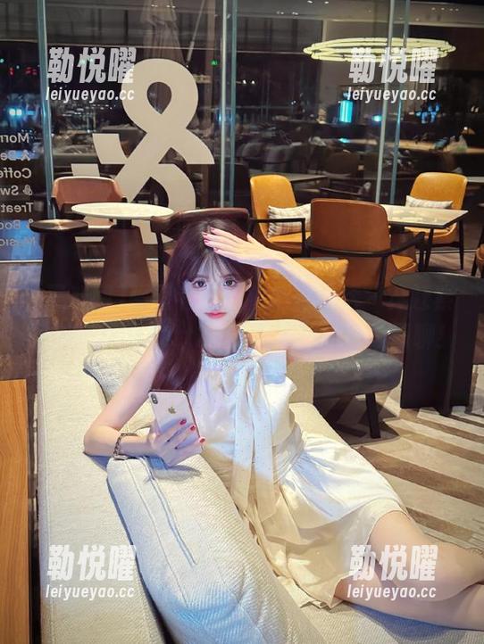 隔壁老王的“精彩生活”？赶紧下载黑料网zztt25，刺激你的日常闲聊！