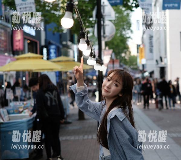 在黑料网分享：抓住正能量，随便吃个瓜也能激发我的求知欲！
