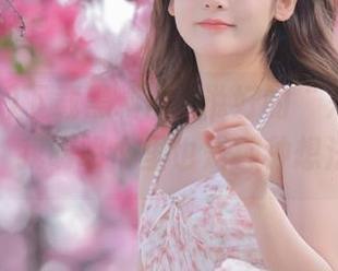 下载黑料网…说好的“只看不说”，我明明心里也是种种想法。