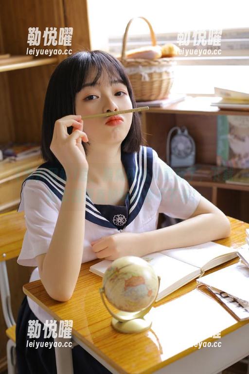 恩，黑料网站又更新了，下载的东西简直好玩到停不下来！