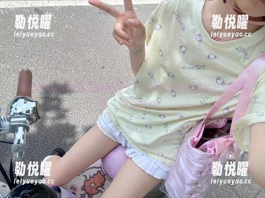 观看黑料网络，解决问题就像在黑暗中找钥匙，难到想哭！