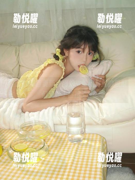 首页新鲜出炉，黑网料里的瓜瓜们又要上热搜了！